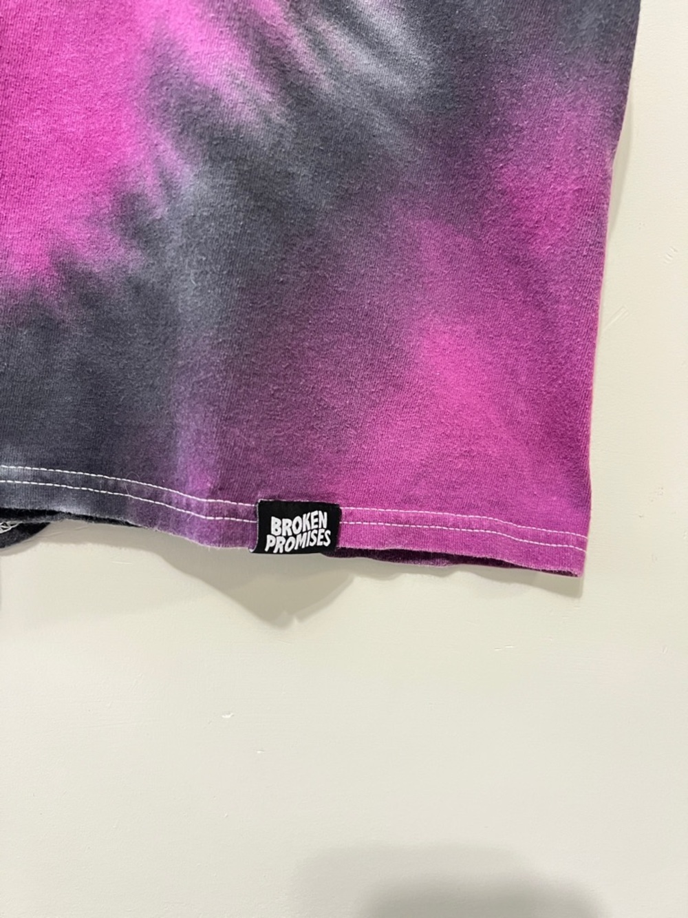 Broken Promises X Casper Graphic T-Shirt Size Medium Unisex Casual 90's Grunge - Picture 5 of 10